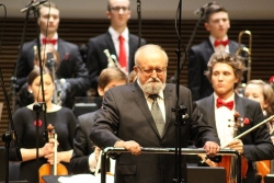 Czytaj więcej: Prof. Penderecki, Szymon Nehring i Santander Orchestra uświetnili lusławicki jubileusz
