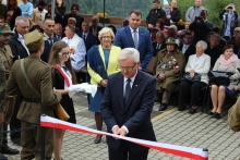  Odsłonięcie pomnika ku czci kpt. "Salwy"