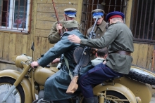  Odsłonięcie pomnika ku czci kpt. "Salwy"