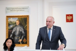 Czytaj więcej: Nowe otwarcie i kontynuacja