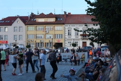 Czytaj więcej: Gratisowa potańcówka i kino plenerowe RDN Małopolska