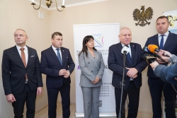 Czytaj więcej: Rowerem w kierunku Jeziora Rożnowskiego