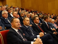 Czytaj więcej: Deklaracja powrotu wielkich programów inwestycyjnych dla samorządów