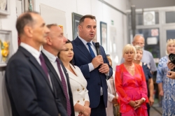 Czytaj więcej: Kolejna zagraniczna wystawa w Galerii ZCK „Poddasze” 